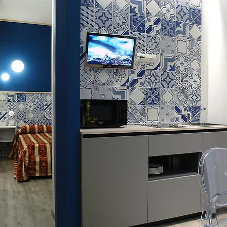 Aparthotel Roma 3*