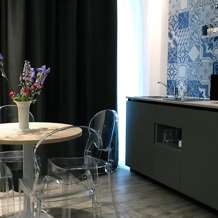 Aparthotel Roma 3*